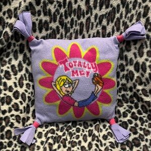 Lizzie McGuire Cartoon Pillow